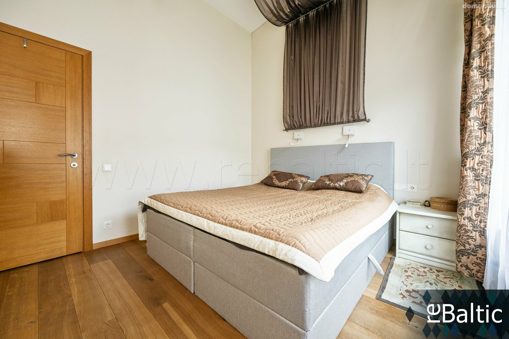 4 kambarių buto nuoma Vilniuje, Užupyje, Srovės g.
