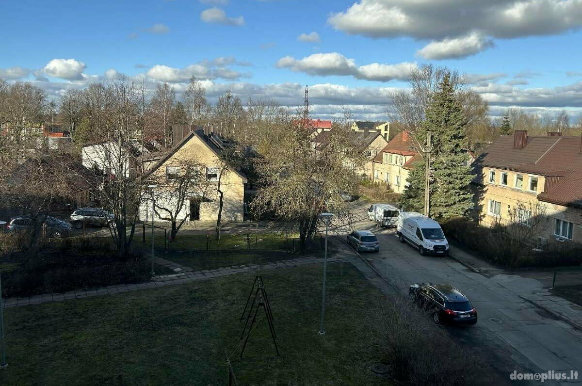 Parduodamas 2 kambarių butas Klaipėdoje, Miško, Klevų g.