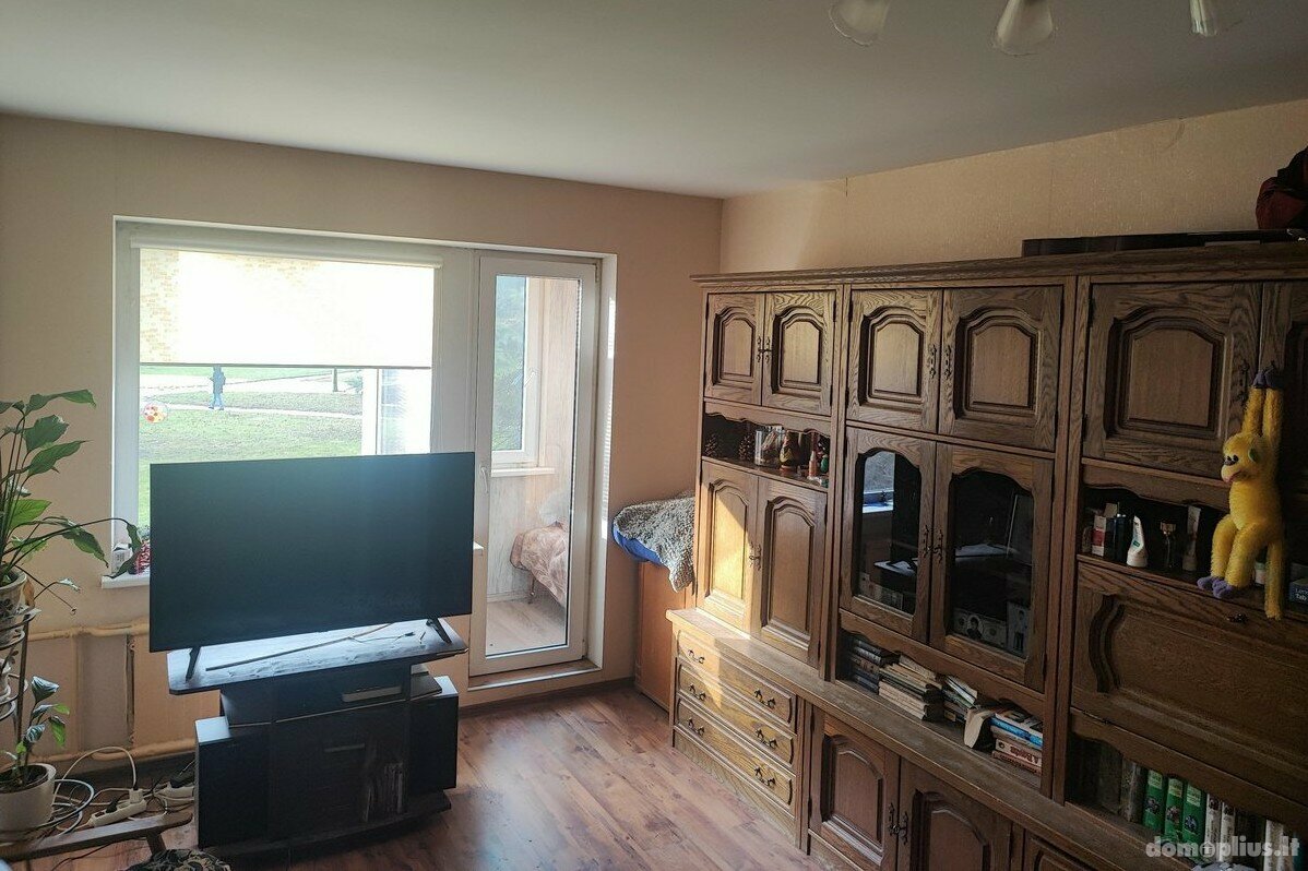3 rooms apartment for sell Klaipėdoje, Laukininkuose, Laukininkų g.
