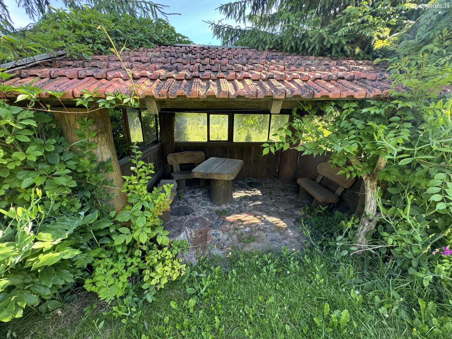 Parduodamas 2 kambarių butas Panevėžio rajono sav., Naujamiestyje, Dariaus ir Girėno g.
