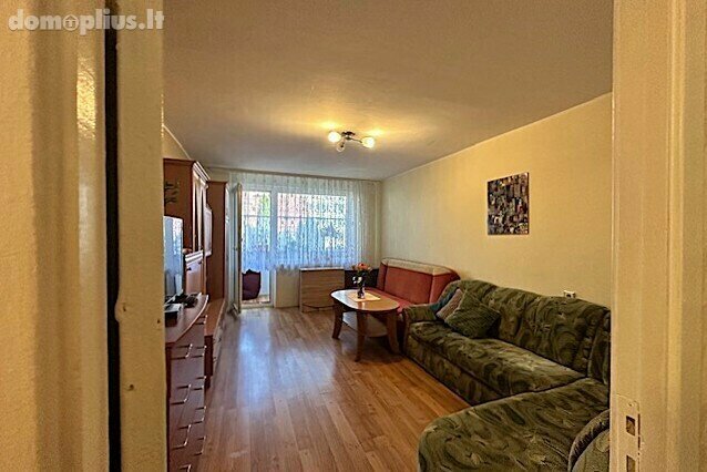 Parduodamas 2 kambarių butas Panevėžyje, Žemaičiuose, Žemaičių g.