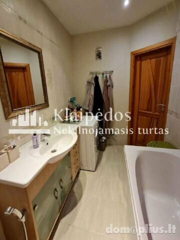 Parduodamas 3 kambarių butas Klaipėdoje, Šiauliuose, Šiaulių g.