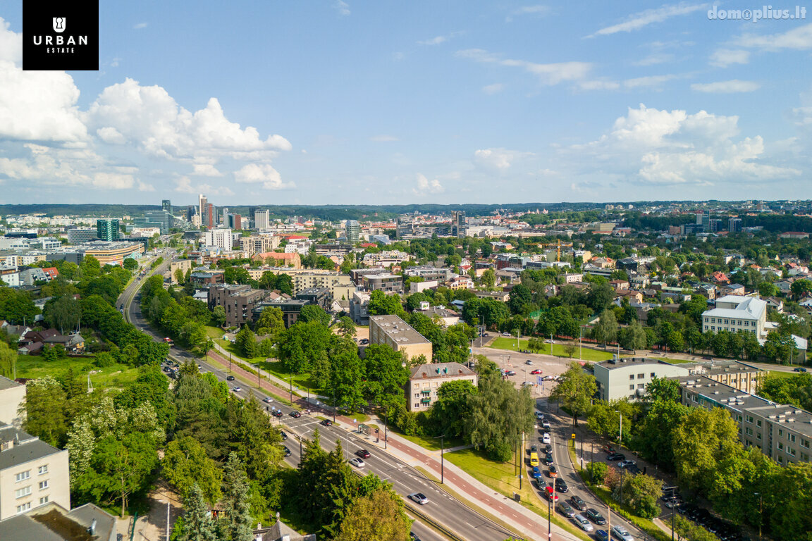 Parduodamas 4 kambarių butas Vilniuje, Žvėryne, Sėlių g.