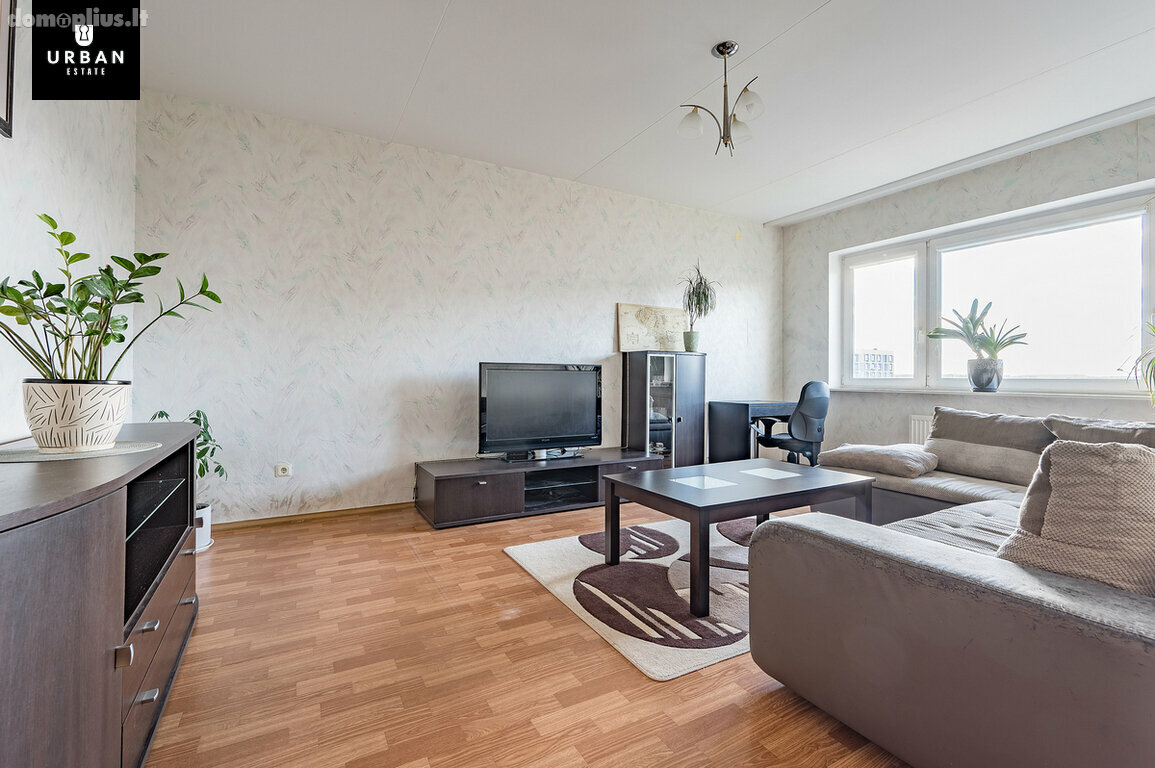 Parduodamas 4 kambarių butas Vilniuje, Pilaitėje, Karaliaučiaus g.