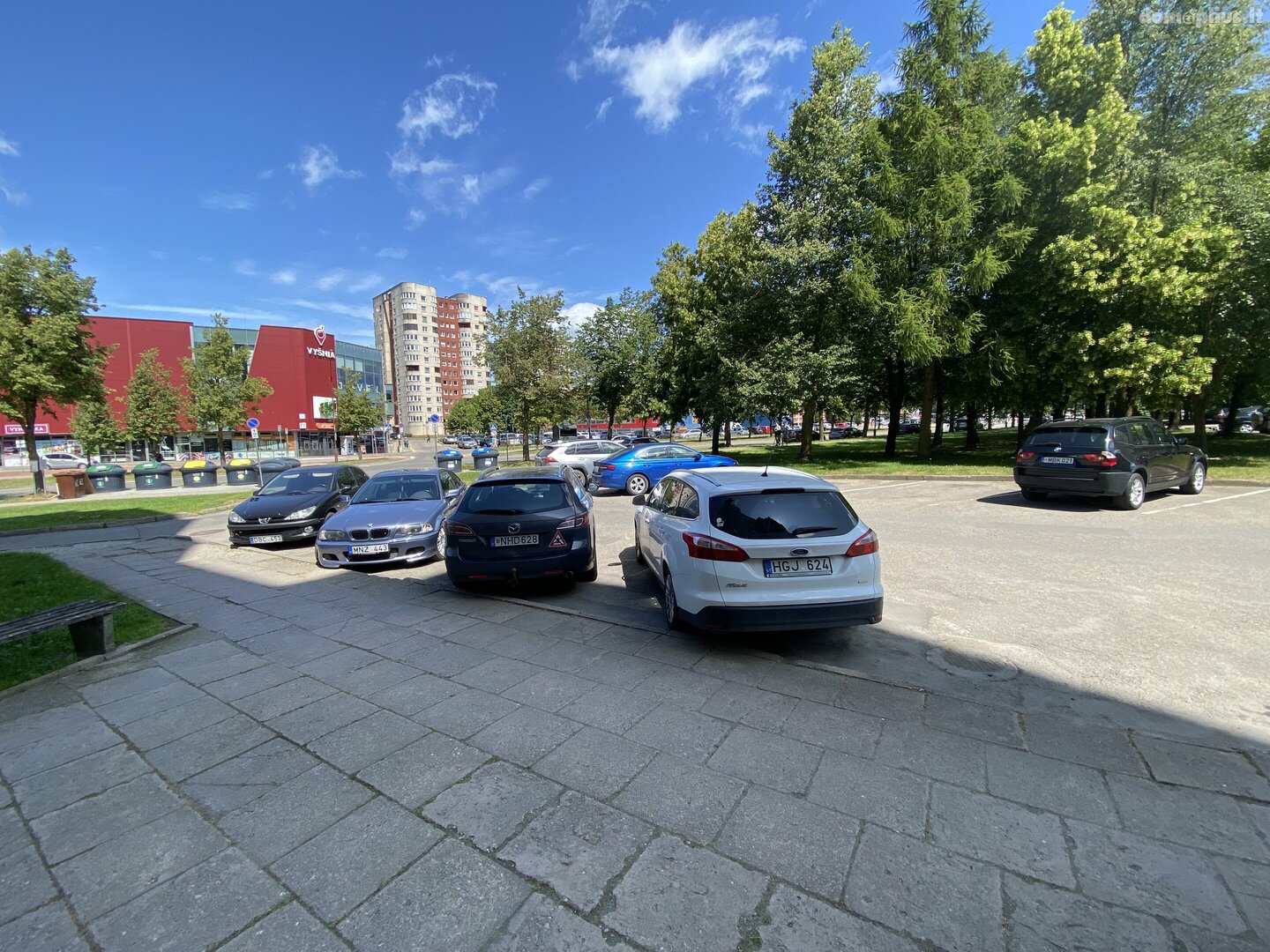 Parduodamas 3 kambarių butas Šiauliuose, Dainiuose, Lyros g.