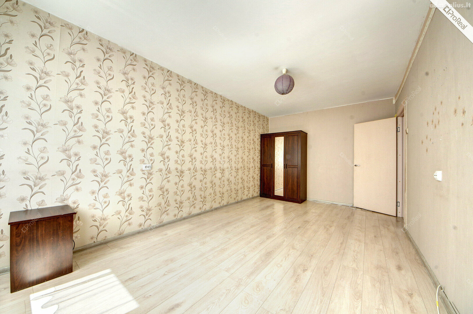 2 rooms apartment for rent Vilniuje, Lazdynuose, Žėručio g.