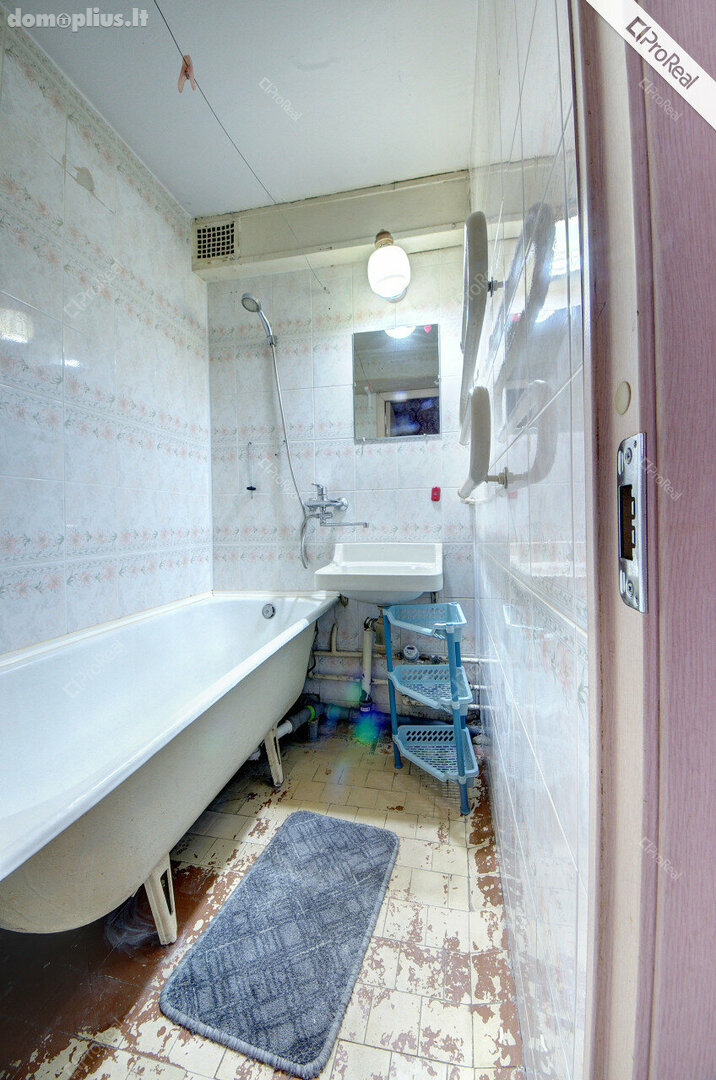 2 rooms apartment for rent Vilniuje, Lazdynuose, Žėručio g.