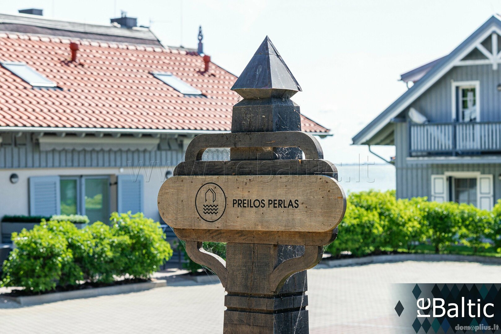 Parduodamas 3 kambarių butas Neringoje, Preila-Pervalkoje, Preilos g.