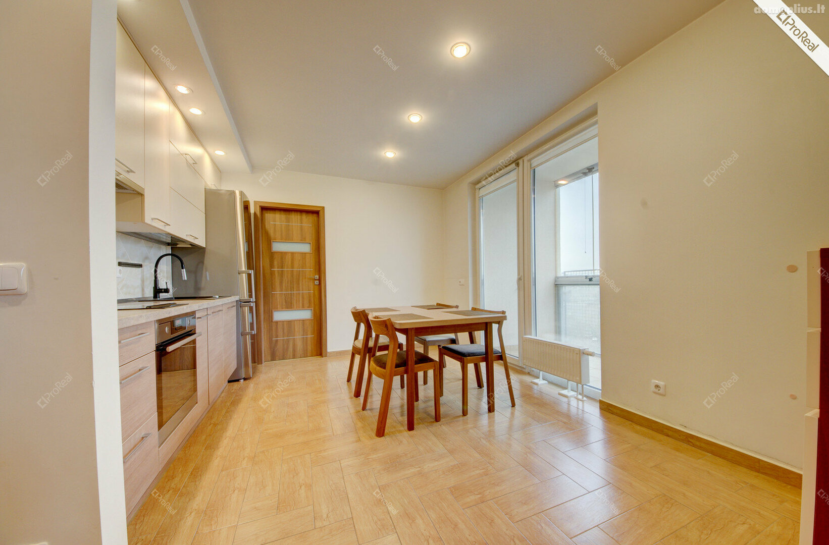 3 rooms apartment for sell Vilniuje, Žirmūnuose, Žirmūnų g.