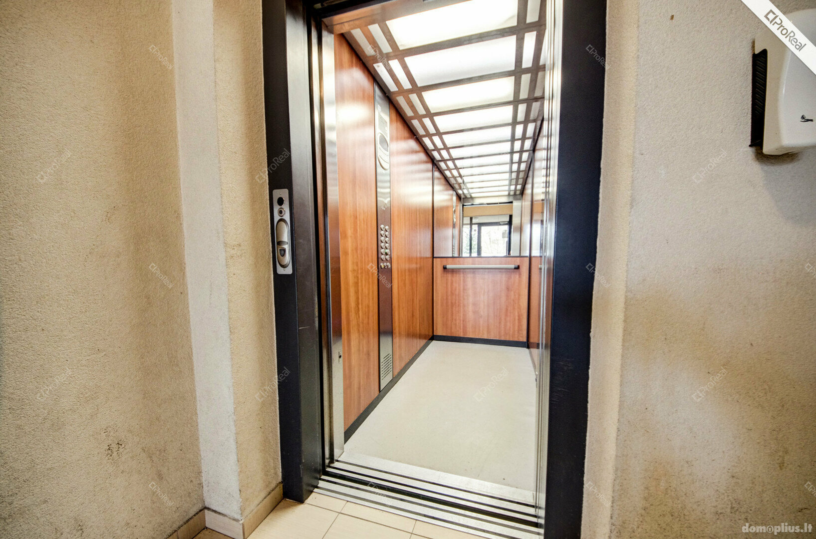 3 rooms apartment for sell Vilniuje, Žirmūnuose, Žirmūnų g.