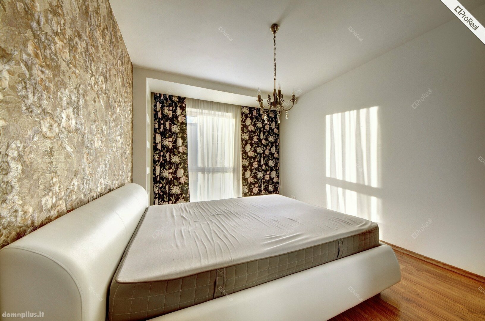 3 rooms apartment for rent Vilniuje, Pašilaičiuose, Ukmergės g.