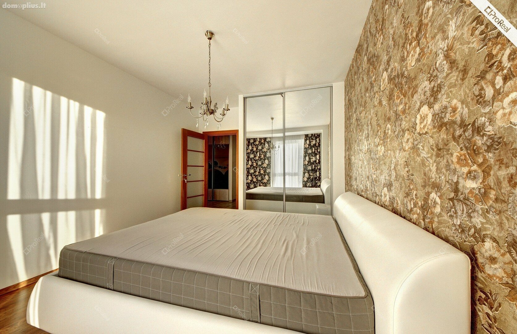 3 rooms apartment for rent Vilniuje, Pašilaičiuose, Ukmergės g.