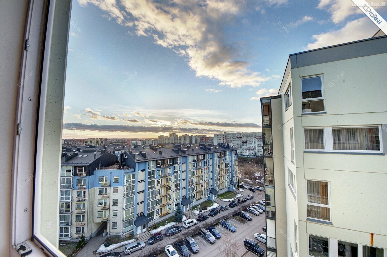 3 rooms apartment for rent Vilniuje, Pašilaičiuose, Ukmergės g.