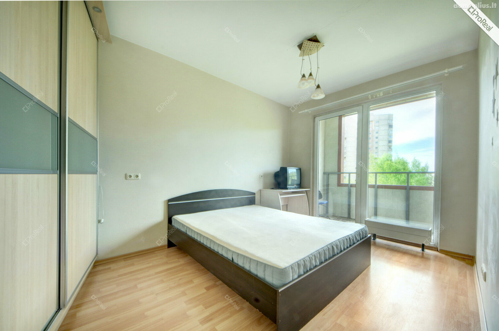 2 rooms apartment for rent Vilniuje, Fabijoniškėse, Ateities g.
