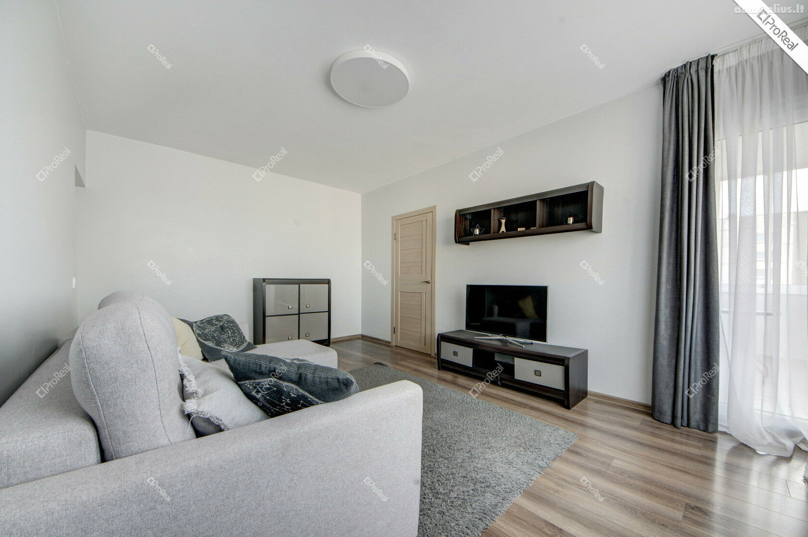 2 rooms apartment for sell Vilniuje, Pašilaičiuose, Medeinos g.