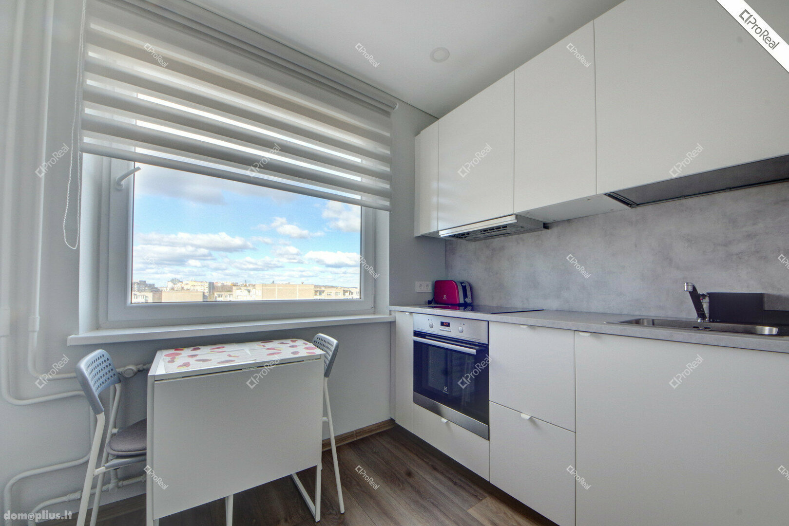 2 rooms apartment for sell Vilniuje, Pašilaičiuose, Medeinos g.