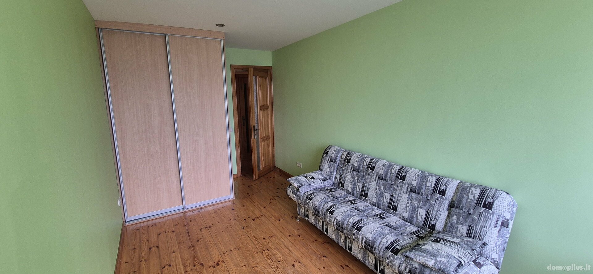 Parduodamas 3 kambarių butas Klaipėdoje, Baltijos, Baltijos pr.
