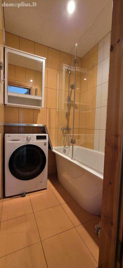 Parduodamas 3 kambarių butas Klaipėdoje, Baltijos, Baltijos pr.