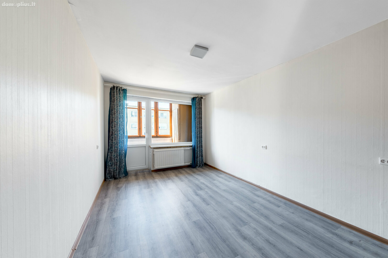 Parduodamas 2 kambarių butas Vilniuje, Lazdynuose, Žėručio g.