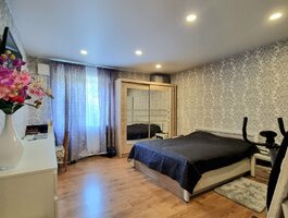 Продается 3 комнатная квартира Klaipėdoje, Melnragėje, Molo g.