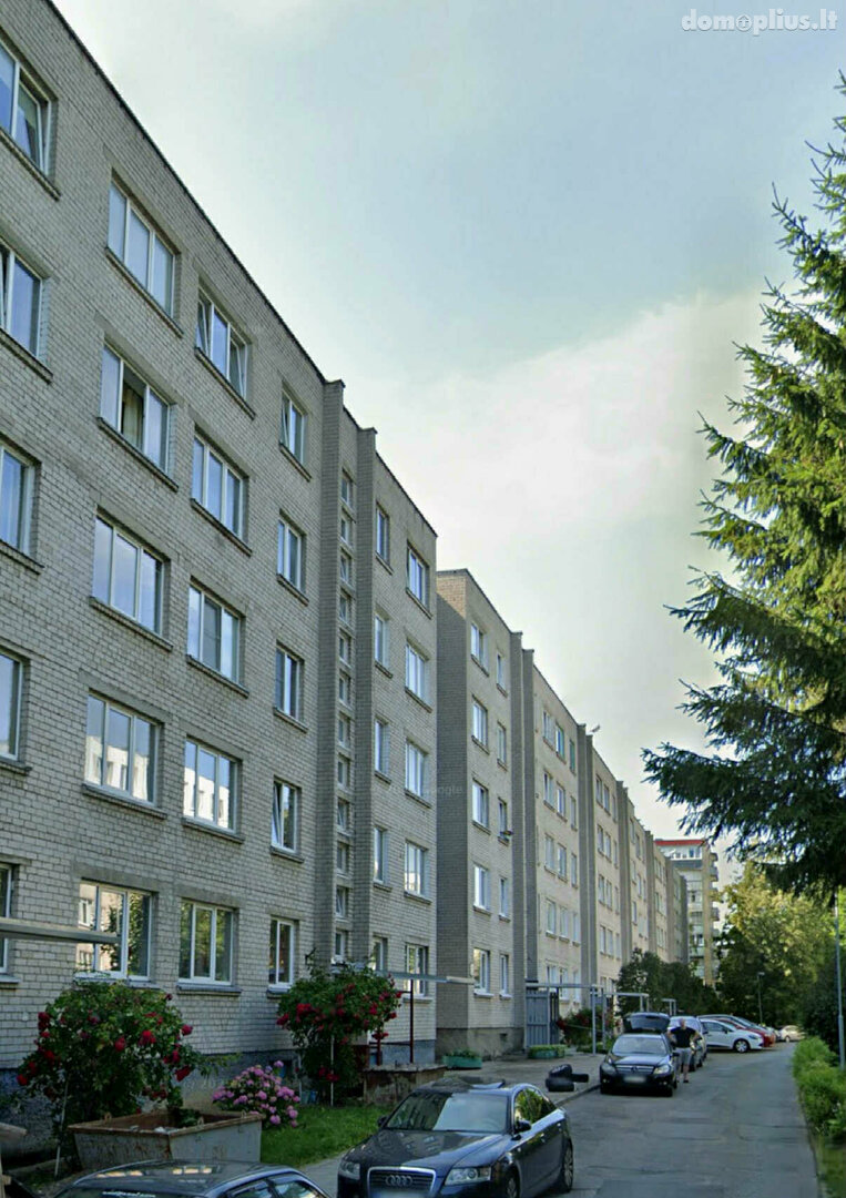 Parduodamas 2 kambarių butas Klaipėdoje, Debrecene, Debreceno g.