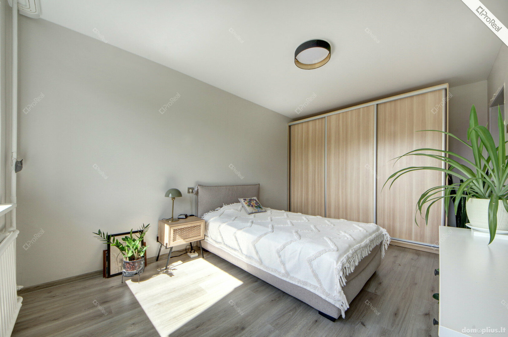 2 rooms apartment for rent Vilniuje, Naujamiestyje, Savanorių pr.