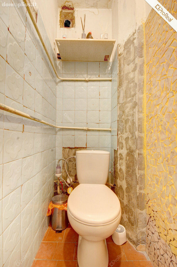 3 rooms apartment for sell Vilniuje, Šeškinėje, Gelvonų g.