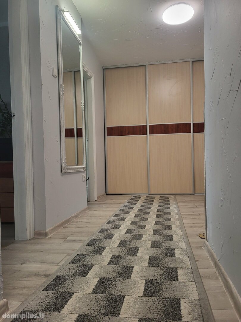 3 kambarių buto nuoma Kaune, Žaliakalnyje, Savanorių pr.