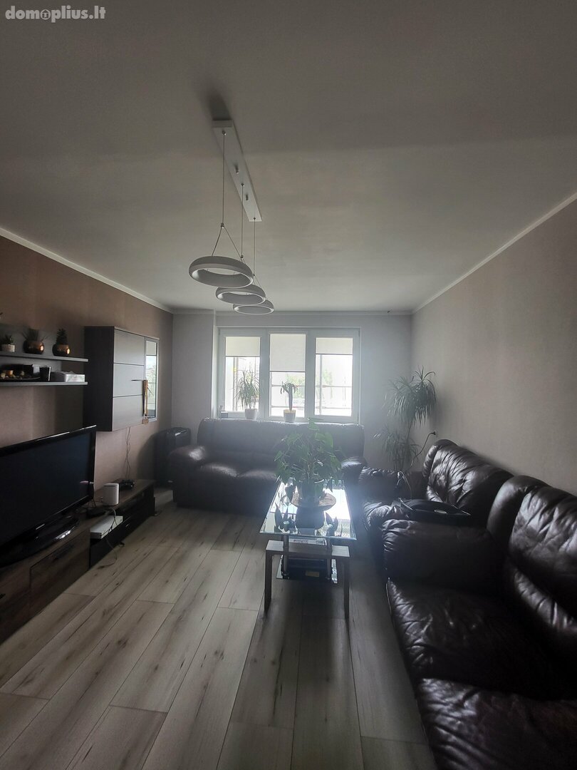 3 kambarių buto nuoma Kaune, Žaliakalnyje, Savanorių pr.