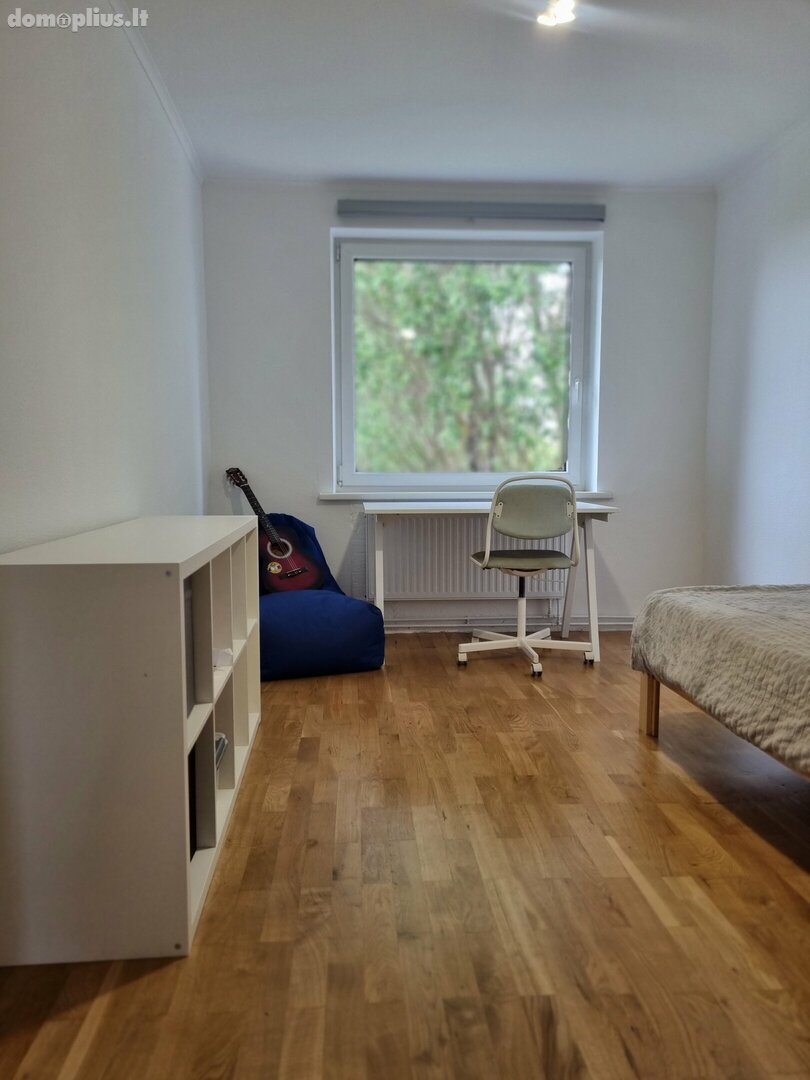 Parduodamas 3 kambarių butas Klaipėdoje, Tauralaukyje, Kadagių g.