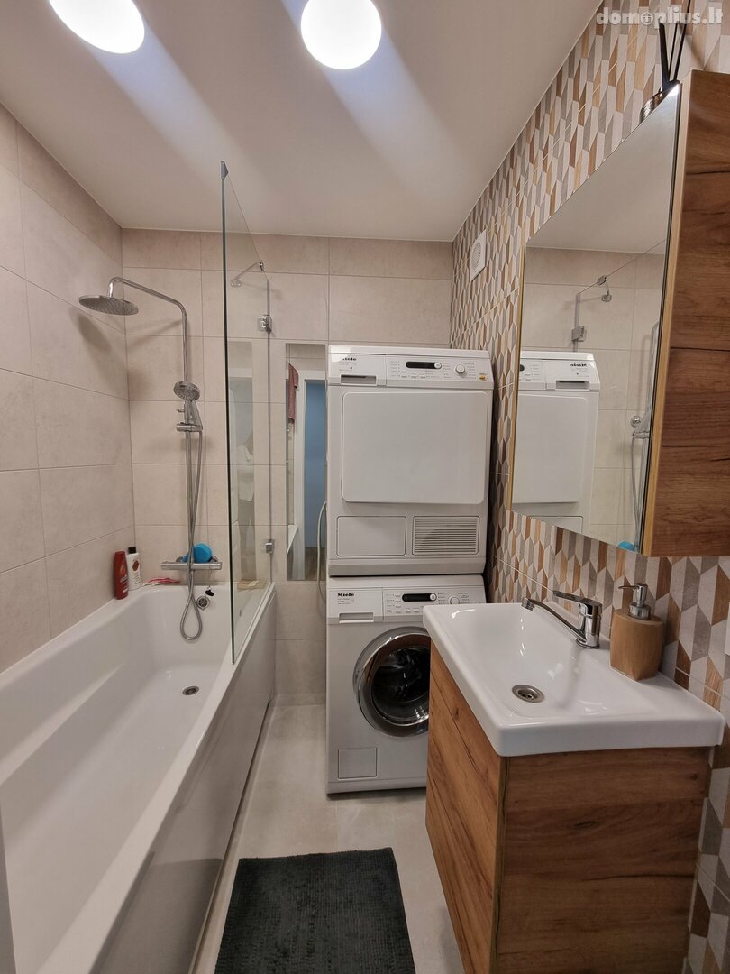 Parduodamas 3 kambarių butas Klaipėdoje, Tauralaukyje, Kadagių g.
