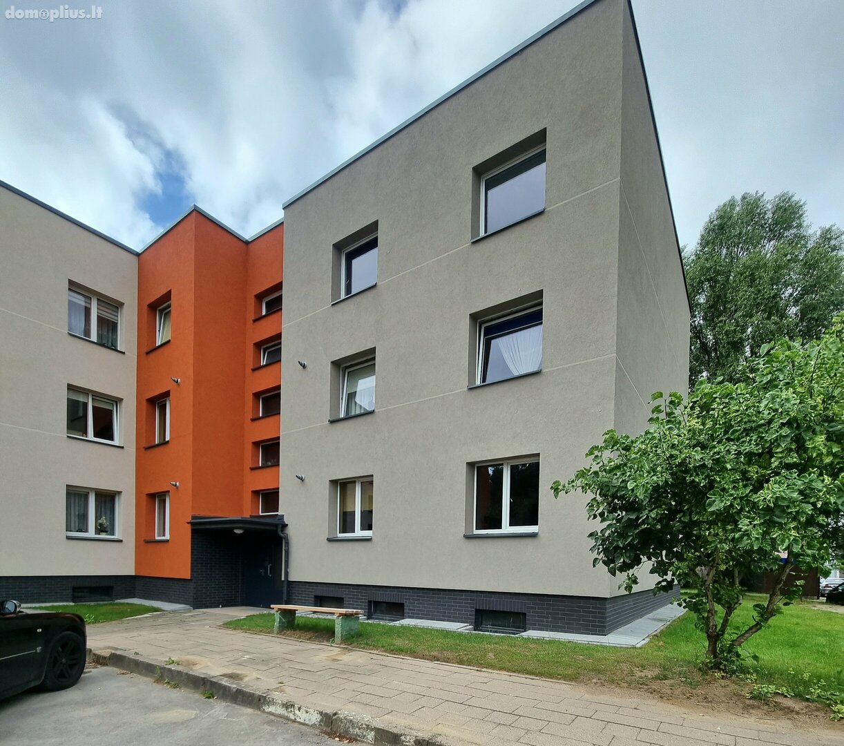 Parduodamas 3 kambarių butas Klaipėdoje, Tauralaukyje, Kadagių g.