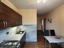 Продается 2 комнатная квартира Šiauliuose, Dainiuose, Dainų g.