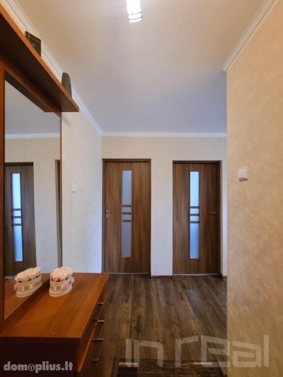 Продается 2 комнатная квартира Šiauliuose, Dainiuose, Dainų g.