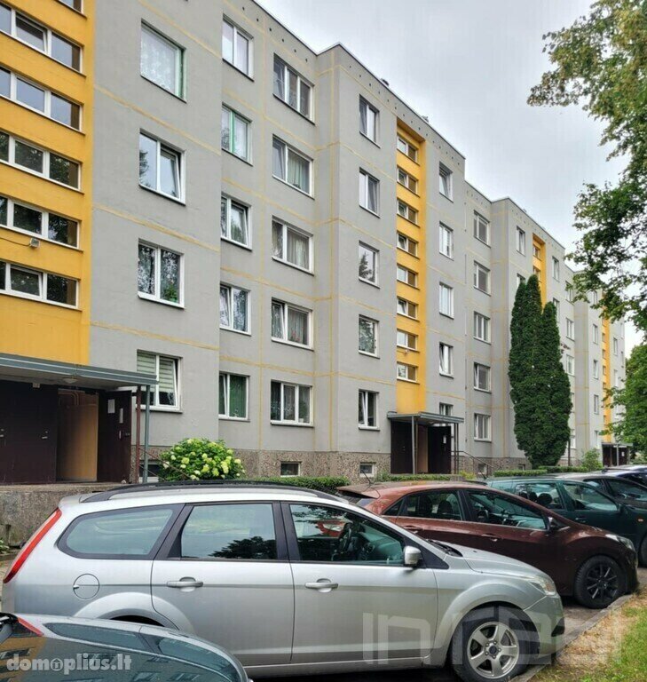 Продается 2 комнатная квартира Šiauliuose, Dainiuose, Dainų g.