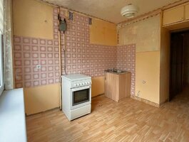 Parduodamas 2 kambarių butas Panevėžyje, Kniaudiškiuose, Molainių g.