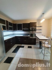Parduodamas 3 kambarių butas Klaipėdoje, Bandužiuose, Budelkiemio g.