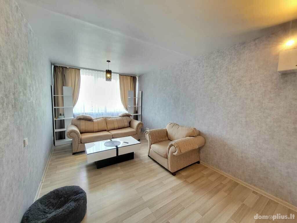 Parduodamas 1 kambario butas Šiauliuose, Žaliūkiuose, Pramonės g.