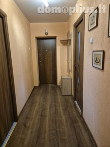 Parduodamas 2 kambarių butas Pakruojo rajono sav., Pakruojyje, P. Mašioto g.