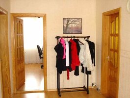4 kambarių butas Klaipėdoje, Bandužiuose, Vaidaugų g.