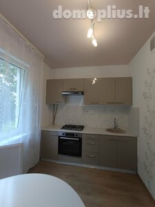 Parduodamas 2 kambarių butas Klaipėdoje, Poilsio, Nidos g.