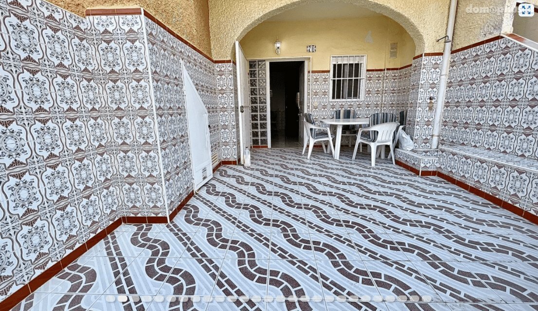 Parduodamas 3 kambarių butas Ispanijoje, La Mata