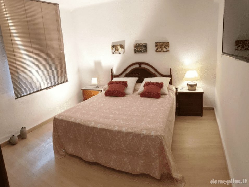 Parduodamas 6 kambarių butas Ispanijoje, Alicante