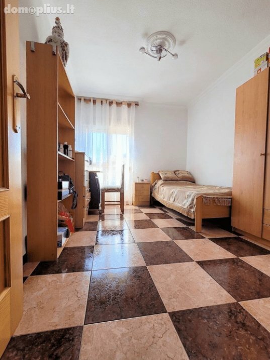 Parduodamas 4 kambarių butas Ispanijoje, Alicante