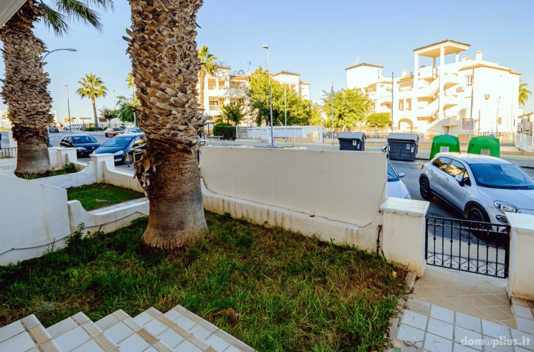 Parduodamas 3 kambarių butas Ispanijoje, Orihuela Costa