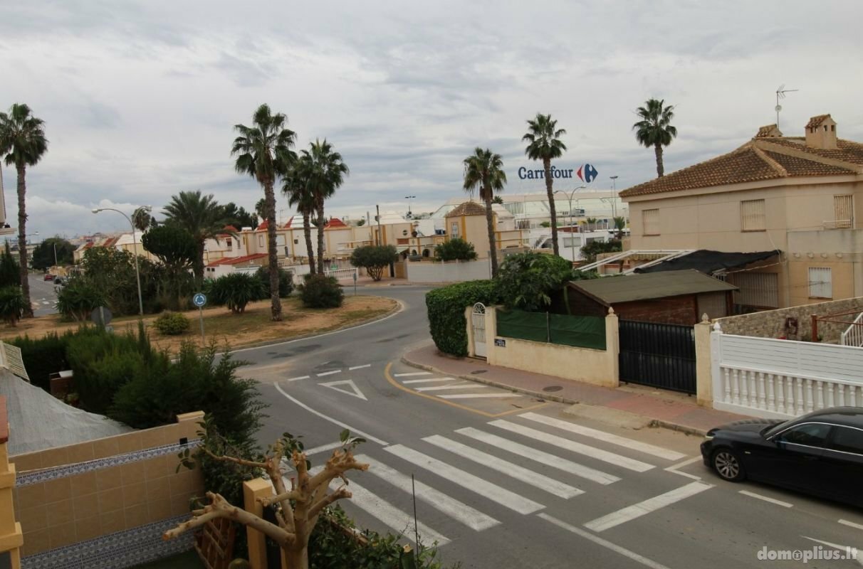 Parduodamas 4 kambarių butas Ispanijoje, Torrevieja