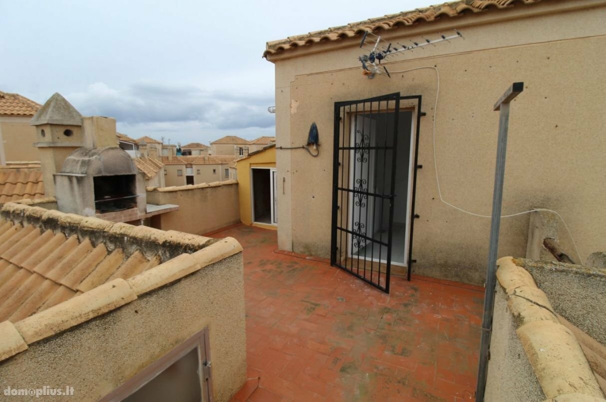 Parduodamas 4 kambarių butas Ispanijoje, Torrevieja