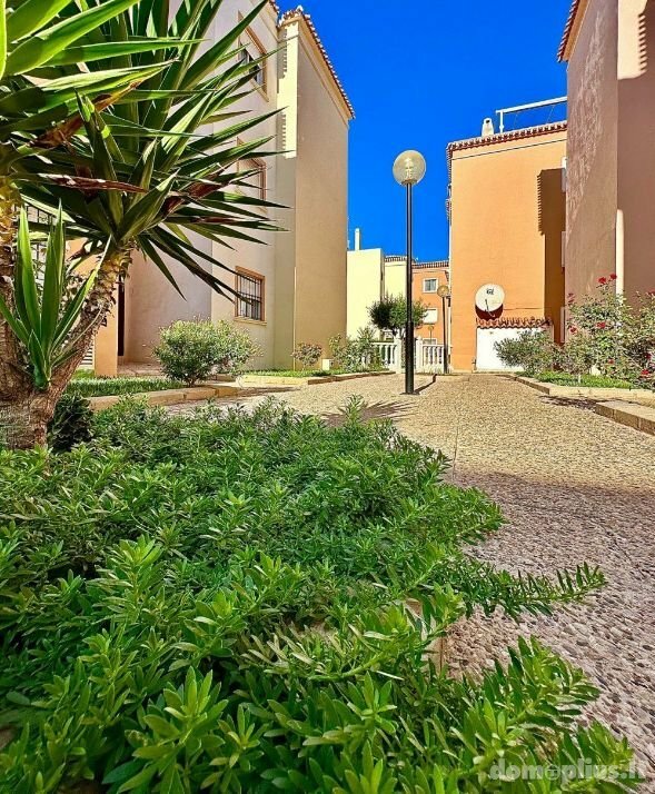 Parduodamas 3 kambarių butas Ispanijoje, Torrevieja
