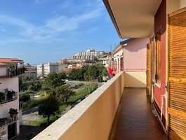 4 kambarių butas Italijoje, Scalea