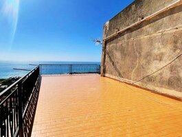 5 rooms apartment for sell Italy, Belvedere Marittimo